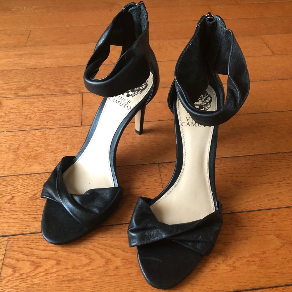Vince Camuto Black Leather Ankle Strap Sandals NEW